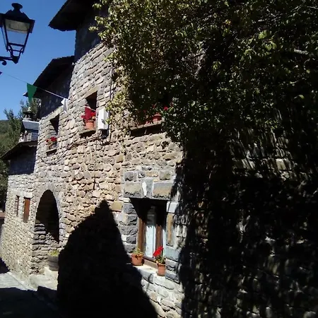 Casa Del Arco * Aísa